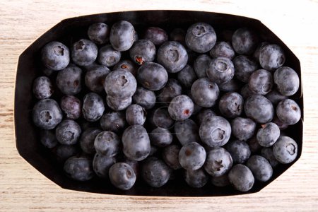 Photo for Fresh blueberry in box, close up - Royalty Free Image