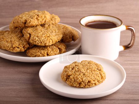 Téléchargez les photos : Biscuits maison à l'avoine fraîche et à la noix de coco - en image libre de droit