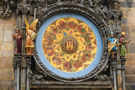 Foto de Prague Calendar dial close-up. The main attraction of the capital of the Czech Republic. Background or backdrop - Imagen libre de derechos
