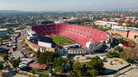 Photo for Los Angeles, CA - November 2023: Los Angeles Memorial Coliseum, home to USC football, Olympics and other events. - Royalty Free Image