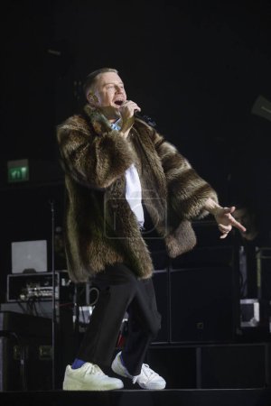 Téléchargez les photos : MILAN, ITALIE - 3 MAI 2023 : Le chanteur Macklemore en concert Le Ben Tour à Alcatraz, Milan, Italie, 3 mai 2023 - en image libre de droit