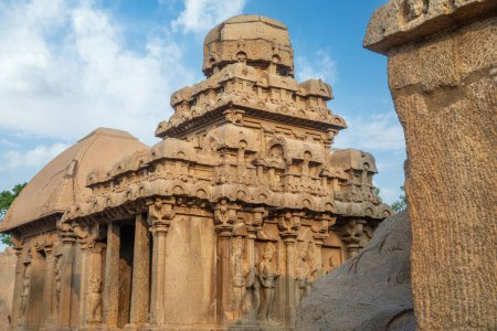 Foto de Pancha Five Rathas ancient complex, Mahabalipuram, Tondaimandalam region, Tamil Nadu, South India - Imagen libre de derechos