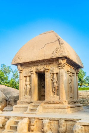 Téléchargez les photos : Complexe ancien Pancha Five Rathas, Mahabalipuram, région de Tondaimandalam, Tamil Nadu, Inde du Sud - en image libre de droit