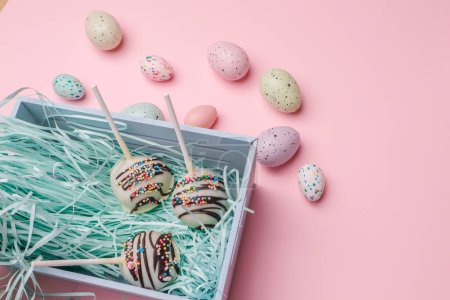 Téléchargez les photos : Easter patterns - spring, eggs, treats, rabbit - en image libre de droit