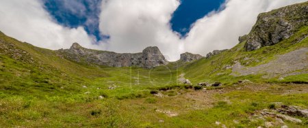 Téléchargez les photos : Massif central de Sotres, Parc National des Picos de Europa, Asturies, Espagne, Europe - en image libre de droit
