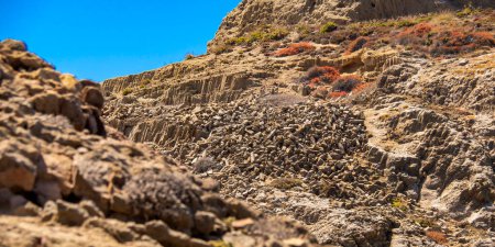 Téléchargez les photos : Structures d'assemblage colonne de Punta Baja, coulées de lave, rochers volcaniques, parc naturel de Cabo de Gata-Nijar, réserve de biosphère de l'UNESCO, région climatique du désert chaud, Almeria, Andalousie, Espagne, Europe - en image libre de droit
