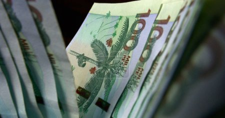 Abanico de billetes colombianos pesos COP