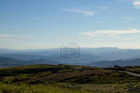 Téléchargez les photos : Paysage de montagne à Sierra del Faro de Avion, province de Pontevedra, Galice, Espagne - en image libre de droit
