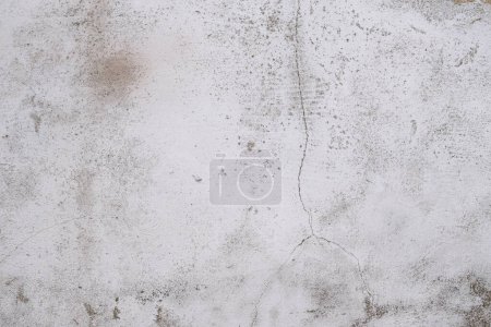 Foto de Viejo blanco cal lavado agrietado pared grunge fondo - Imagen libre de derechos