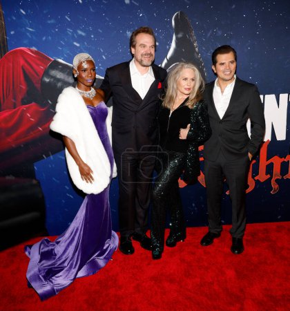 Photo for Los Angeles, CA,  - Nov 29, 2022: Alexis Louder, David Harbour, Beverly D'Angelo and John Leguizamo arrive at the movie premiere of "Violent Night" at TCL Chinese Theatre - Royalty Free Image
