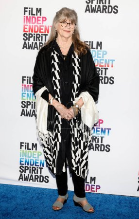 Foto de Santa Monica, California - 04 de marzo de 2023: Judith Ivey asiste a los Premios Film Independent Spirit de 2023 - Imagen libre de derechos
