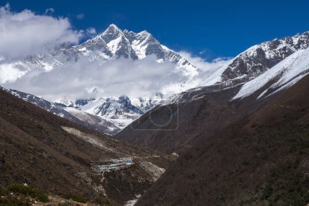 PANGBOCHE, NEPAL - CIRCA OCTOBER 2013: view of the Lhotse circa October 2013 in Pangboche.
