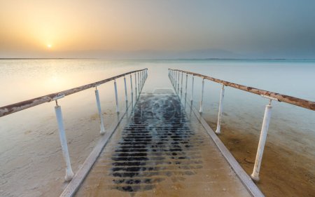 Schöner Blick auf das Tote Meer in Israel.