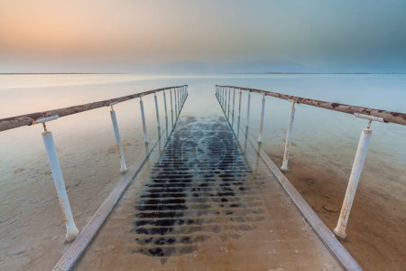 Schöner Blick auf das Tote Meer in Israel.
