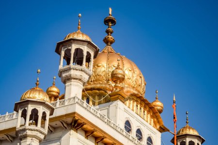 Vue des détails de l'architecture à l'intérieur du temple d'or Harmandir Sahib à Amritsar, Punjab, Inde, célèbre monument sikh indien, Temple d'or, le sanctuaire principal des sikhs à Amritsar, Inde