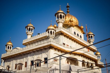 Vue des détails de l'architecture à l'intérieur du temple d'or Harmandir Sahib à Amritsar, Punjab, Inde, célèbre monument sikh indien, Temple d'or, le sanctuaire principal des sikhs à Amritsar, Inde