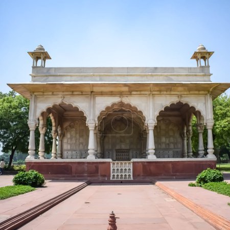 Detalles arquitectónicos de Lal Qila - Fuerte Rojo situado en Old Delhi, India, Vista dentro de Delhi Fuerte Rojo los famosos monumentos indios