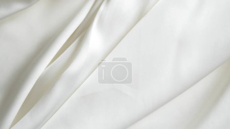 weiße Seide Stoff Hintergrund Kopierraum.