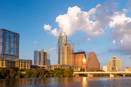 Foto de Austin ciudad skyline centro ciudad paisaje de Texas EE.UU. al atardecer - Imagen libre de derechos