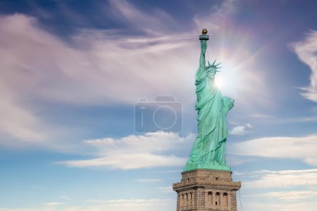 Foto de La estatua de la Libertad en Manhattan, Nueva York, EE.UU. - Imagen libre de derechos