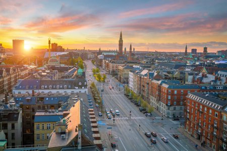 Foto de Paisaje urbano del centro de Copenhague horizonte de la ciudad en Dinamarca desde la vista superior - Imagen libre de derechos