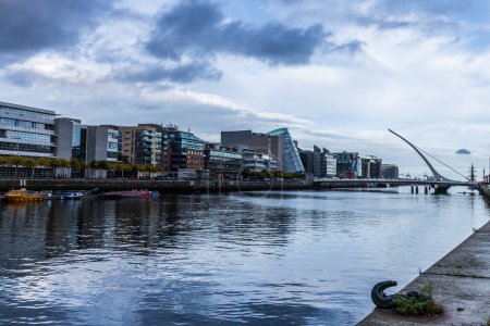 Téléchargez les photos : Samuel Beckett Bridge Dublin Irlande - en image libre de droit