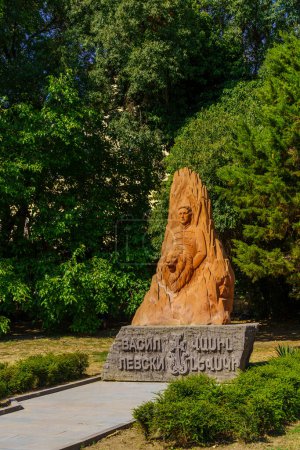 Foto de Varna, Bulgaria - 22 de septiembre de 2023: Vista del Monumento a Vasil Levski, en Varna, Bulgaria - Imagen libre de derechos