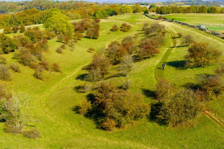 Blick auf die Landschaft in der Region Cotswolds, England, Großbritannien