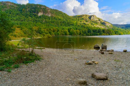 Blick auf den Derwentwater Lake in der Nähe von Keswick, im Lake District, Cumbria, England, Großbritannien