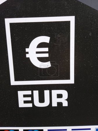 symbole de la monnaie Euro, finances et argent dans l'Union européenne