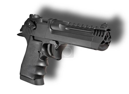 Foto de Pistola semi automática grande en blanco con sombra de gota detrás - Imagen libre de derechos