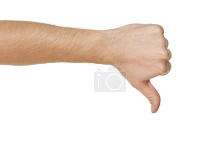 Téléchargez les photos : Main masculine montrant pouces signe vers le bas sur fond blanc - en image libre de droit