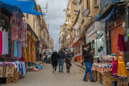 Téléchargez les photos : View of the buildings and streets of Skikda, North Algeria - en image libre de droit