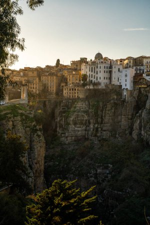 Téléchargez les photos : Constantine - la capitale de la province de Constantine dans le nord-est de l'Algérie. - en image libre de droit