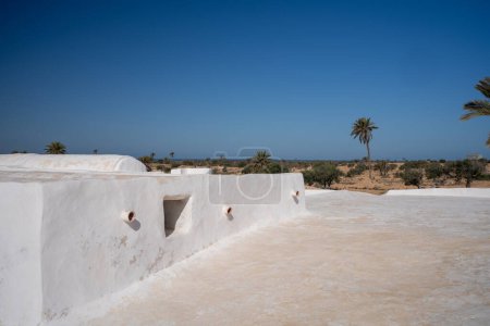 Historische Moschee auf der Insel Djerba - Südtunesien