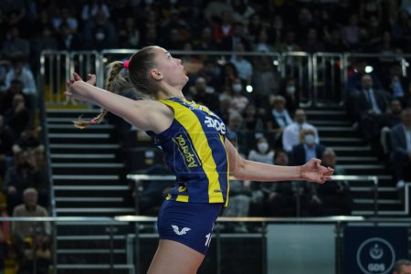 Photo for ISTANBUL, TURKEY - MAY 06, 2022: Arina Fedorovtseva serves during Fenerbahce Opet vs Vakifbank Turkish Sultans League Playoff Final match in Burhan Felek Sport Hall - Royalty Free Image