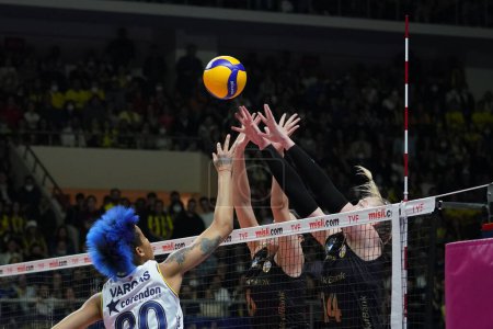 Photo for ISTANBUL, TURKEY - MAY 09, 2022: Melissa Vargas in action during Fenerbahce Opet vs Vakifbank Turkish Sultans League Playoff Final match in Burhan Felek Sport Hall - Royalty Free Image