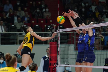 Photo for ISTANBUL, TURKEY - APRIL 06, 2022: Gabriela Guimaraes in action during Fenerbahce Opet vs Vakifbank CEV Champions League Volley Semi Final match in Vakifbank Sport Hall - Royalty Free Image