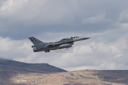 Photo for KONYA, TURKIYE - JUNE 30, 2022: Turkish Air Force General Dynamics F-16D Fighting Falcon (4S-6) take-off from Konya Airport during Anatolian Eagle Air Force Exercise - Royalty Free Image