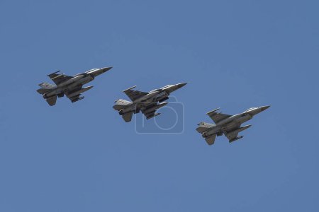Photo for KONYA, TURKIYE - JUNE 30, 2022: Turkish Air Force Lockheed Martin F-16D Fighting Falcons flying over Konya Airport during Anatolian Eagle Air Force Exercise - Royalty Free Image