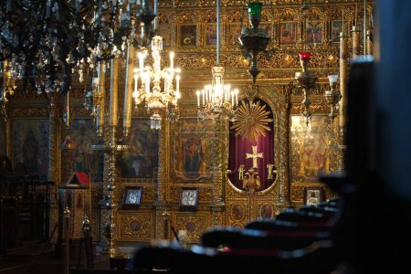 Téléchargez les photos : ISTANBUL, TURQUIE - 25 FÉVRIER 2023 : Cathédrale patriarcale Saint-Georges de Constantinople - en image libre de droit