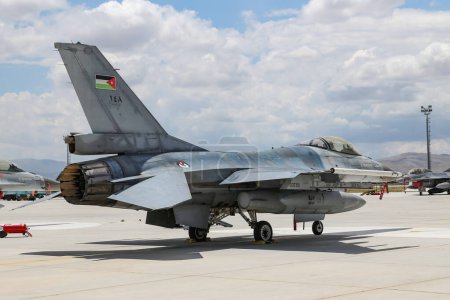 Photo for KONYA, TURKIYE - JUNE 30, 2022: Jordan Air Force General Dynamics F-16BM Fighting Falcon (6J-4) displayed at Konya Airport during Anatolian Eagle Air Force Exercise - Royalty Free Image