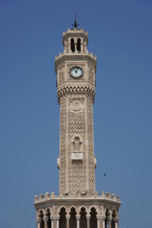 Torre del Reloj Izmir en la ciudad de Izmir, Turquía