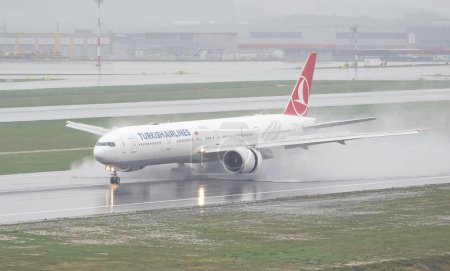 Photo for ISTANBUL, TURKIYE - OCTOBER 15, 2022: Turkish Airlines Boeing 777-3F2ER (44126) landing to Istanbul International Airport - Royalty Free Image