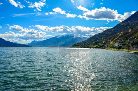 Un vistazo al Lago de Como y sus pueblos, desde Gera Lario.