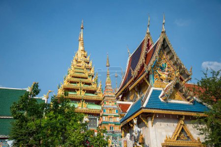 Foto de The Wat Khun Chan in Thonburi in the city of Bangkok in Thailand (en inglés). Tailandia, Bangkok, diciembre de 2022 - Imagen libre de derechos
