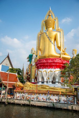 Photo for The Wat Khun Chan in Thonburi in the city of Bangkok in Thailand.    Thailand, Bangkok, December, 2022 - Royalty Free Image