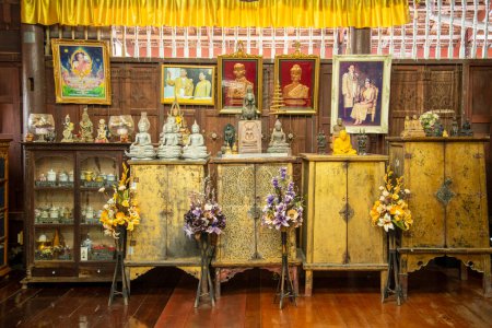 Foto de Una antigua habitación en un templo en el Wat Bang Khae Yai en la ciudad de Amphawa en la provincia de Samut Songkhram en Tailandia, Tailandia, Amphawa, noviembre de 2022 - Imagen libre de derechos