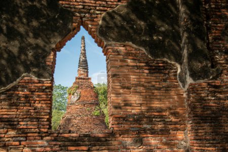 Foto de The Wat Phra Si Sanphet in the City Ayutthaya in the Province of Ayutthaya in Thailand,  Thailand, Ayutthaya, November, 2022 - Imagen libre de derechos