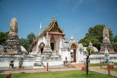 Foto de The Wat Sala Pun Worawihan in the City Ayutthaya in the Province of Ayutthaya in Thailand,  Thailand, Ayutthaya, November, 2022 - Imagen libre de derechos